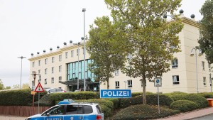 Polizei verspricht schnelle Aufklärung nach Vergewaltigungsvorwürfen