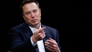 Elon Musk reist überraschend nach China