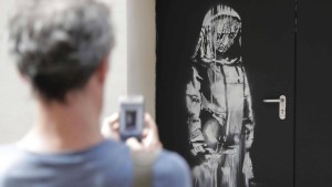 Mutmaßliches Banksy-Werk aus Bataclan gestohlen