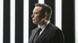 Musk will Prozess nach Texas verlegen