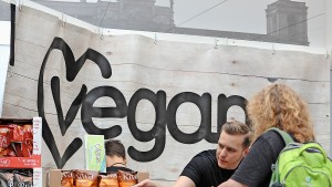 Veganz sichert sich altes und neues Geld