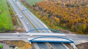 Sie bauen Brücken in Rekordzeit