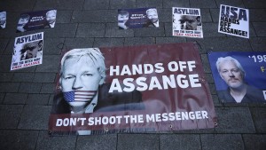 Warum Assange Trump gefährlich werden könnte