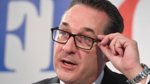 Zwei schlechte Nachrichten für Strache