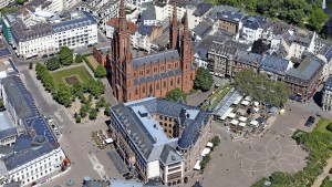 Wiesbaden gestaltet Schlossplatz um