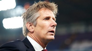 Zustand von Fußball-Ikone Edwin van der Sar „besorgniserregend“