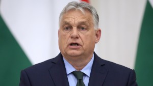 Will Orbán die Medien kontrollieren?