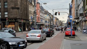 Studie: Geflüchtete ziehen oft in Städte mit vielen Arbeitslosen