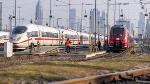 Arbeitgeber fordern „klares Arbeitskampfrecht“ für die Bahn