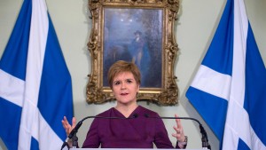 Sturgeon fordert schottisches Unabhängigkeitsreferendum