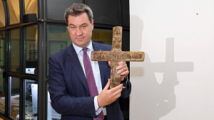 „Söders Entscheidung für das Kreuz war notwendig“