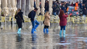 Venedig steht unter Wasser