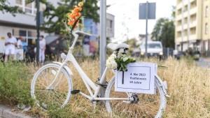 Geisterfahrrad als Mahnmal für sichere Radwege