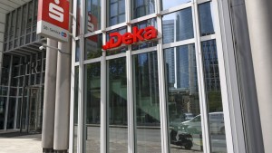 Deka-Bank entfernt höchste Nachhaltigkeitseinstufung von weiteren Fonds