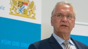 Bayerische Ankerzentren eröffnen zum 1. August