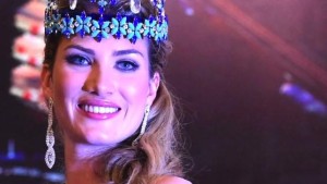 Spanierin ist Miss World 2015