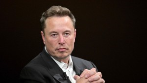 Musk verliert große Werbekunden und droht mit „thermonuklearer Klage“