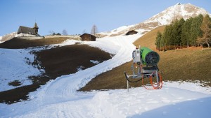 Wie Kunstschnee entsteht