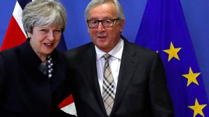 May und Juncker wollen es richten