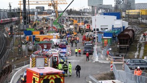 Blindgänger explodiert auf Baustelle in München