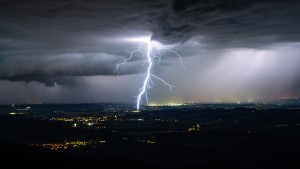 Wetterdienst warnt vor Unwetter in Teilen Bayerns