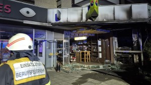 Explosion in Kölner Café – Verdächtiger stellt sich