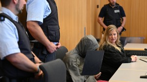 Prozessauftakt zur Messerattacke auf zwei Mädchen