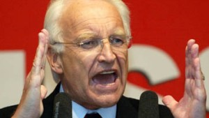 Stoiber: „Ich will jetzt Nationaltrainer werden“