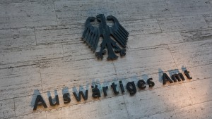 Auswärtiges Amt fordert Deutsche zur Ausreise aus Iran auf