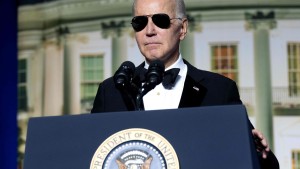 Biden kritisiert Medien beim Gala-Dinner