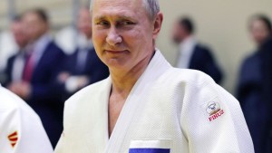 Putin als Ehrenpräsident des Judo-Weltverbandes suspendiert