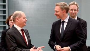 Lindner schwört Koalition auf strikten Sparkurs ein