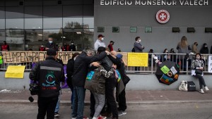 Chilenische Journalistin stirbt nach Schüssen bei Demonstration