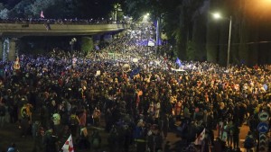 Massenproteste in Georgien halten an