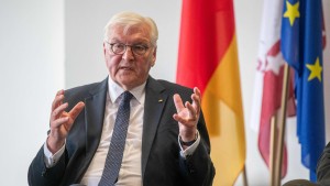 Steinmeier spürt den „Gegenwind der Geschichte“