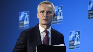 Ist Stoltenberg zu renommiert oder Heusgen zu kritisch?