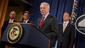 Justizminister Sessions will im Amt bleiben