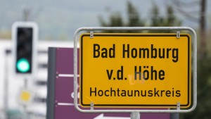 Ausländerbehörde unter Verdacht