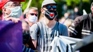 Stadt Frankfurt erwägt Auflagen für Corona-Demonstrationen