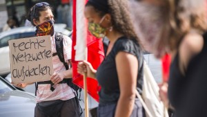 Demo in Frankfurt gegen „rechte Strukturen“ in Sicherheitsbehörden