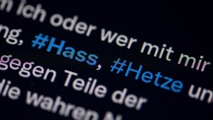 Durchsuchungen wegen Hass-Postings