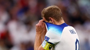 Der englische WM-Patient leidet weiter