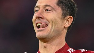 Eine Drohung von Gigant Lewandowski