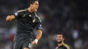 Real Madrid souverän - Juve schwächelt