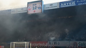 Rostock steigt mit Eklat ab – Wiesbaden in Relegation