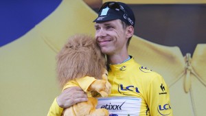 Tony Martin fährt ins Gelbe Trikot