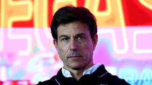 Mercedes-Teamchef Toto Wolff kritisiert FIA