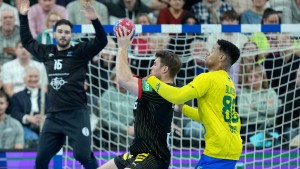 Deutsche Handballer mühen sich zum Sieg gegen Brasilien