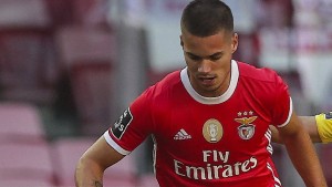 Weigl nach Angriff auf Benfica-Bus im Krankenhaus