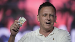 Wie Peter Thiel die USA zur Tech-Monarchie umbauen will